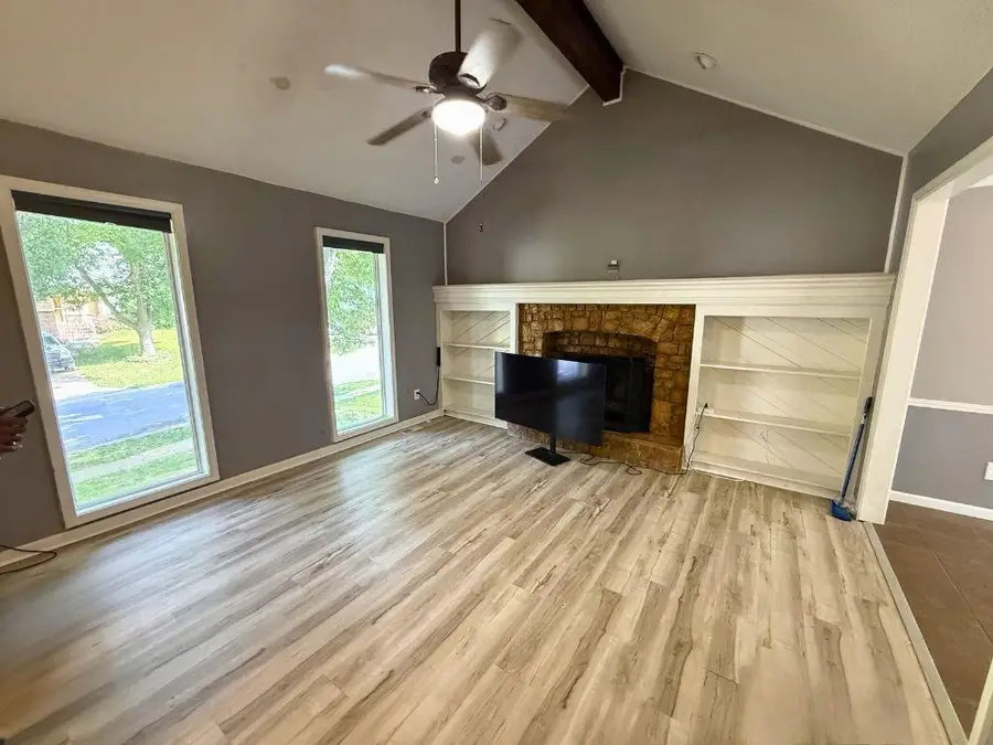 1716 E Sheridan Bridge Lane, Olathe, KS 66062 - #3
