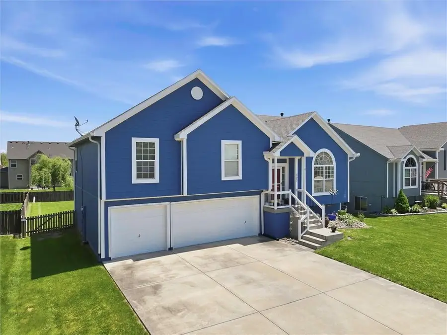 503 River Birch Road, Raymore, MO 64083 - #2