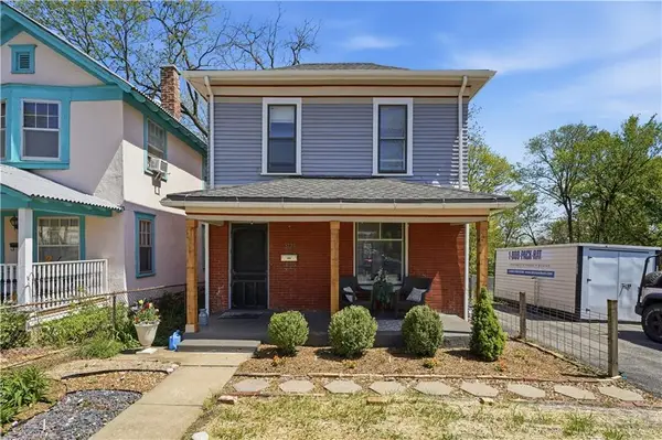 3121 Grand Avenue, Kansas City, MO 64111