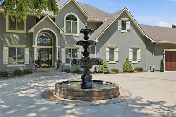 12808 Hollingsworth Road, Kansas City, KS 66109