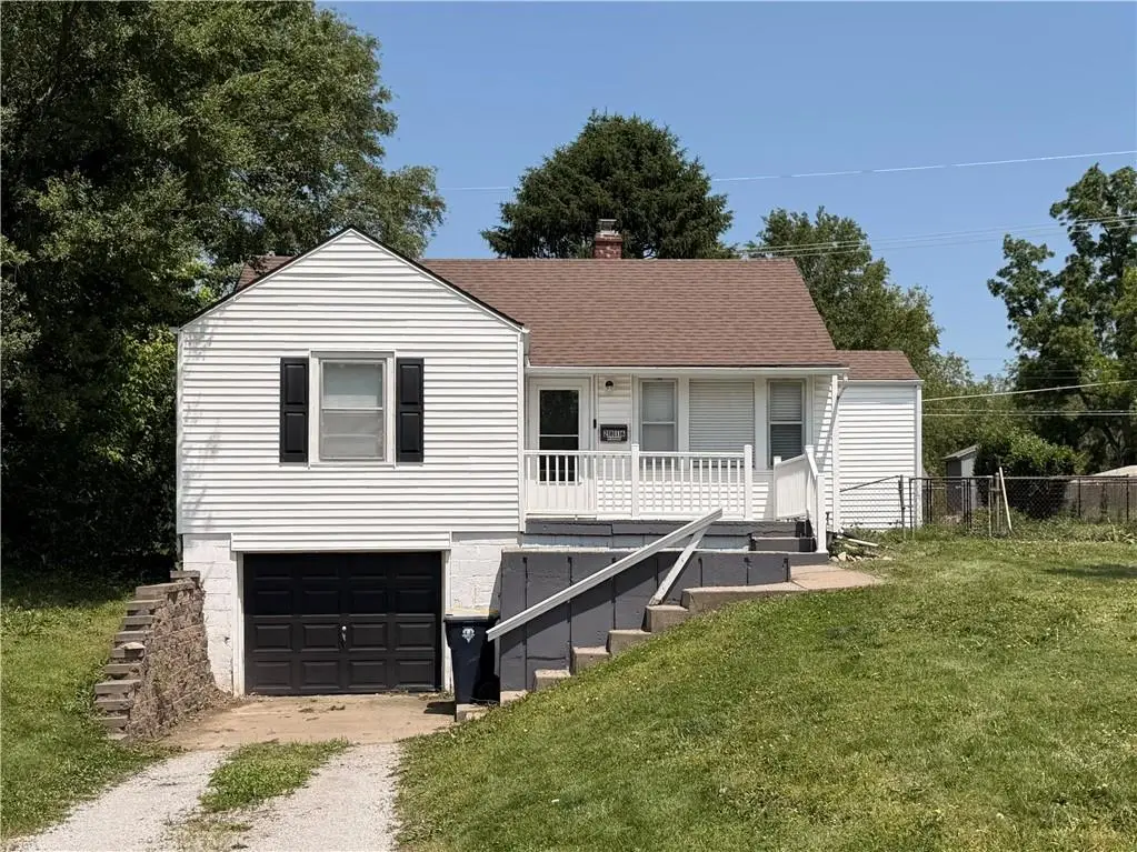 2816 NE 56th Street, Kansas City, MO 64119 - #1