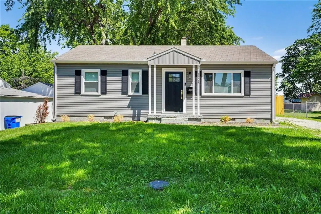 2504 NE 59th Terrace, Kansas City, MO 64118 - #1
