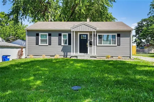 2504 59th Terrace, Kansas City, MO 64118