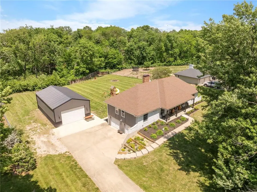200 Cummings Drive, Gower, MO 64454 - #2