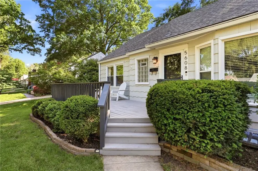 5608 Roeland Drive, Roeland Park, KS 66205 - #2