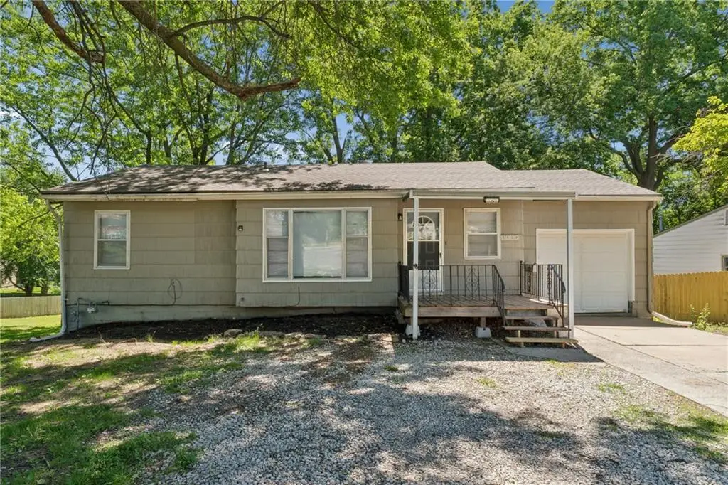 5809 Ralston Avenue, Raytown, MO 64133 - #1