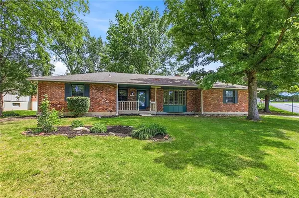 18901 E 30th Terrace S, Independence, MO 64057