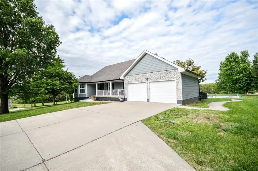 3711 S Rust Road, Grain Valley, MO 64029 - #2