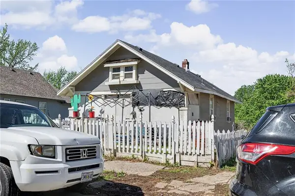324 Bellaire Avenue, Kansas City, MO 64123