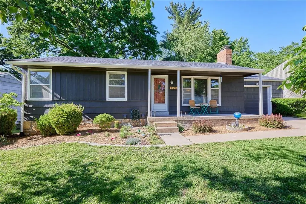 4200 W 54th Street, Roeland Park, KS 66205 - #1
