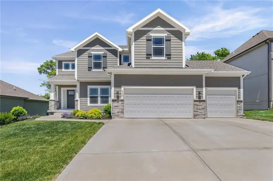 2362 SW River Trail Road, Lees Summit, MO 64082 - #2