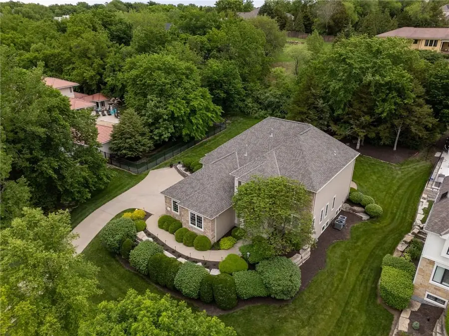 1606 Burning Tree Drive, Lawrence, KS 66047 - #3