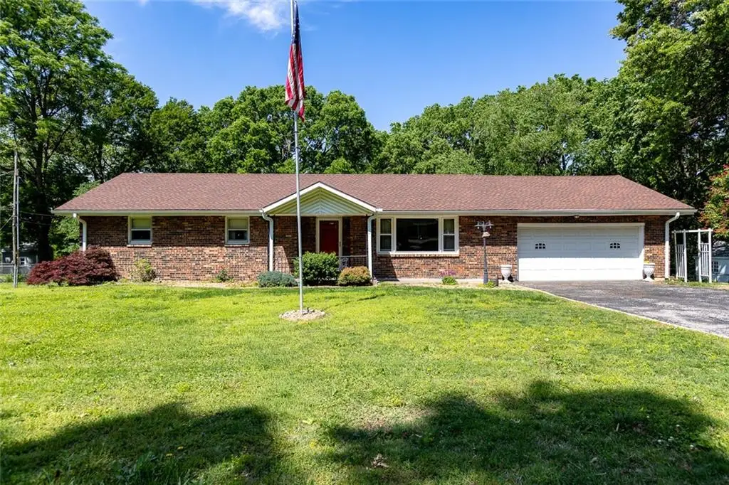 8030 N Main Street, Kansas City, MO 64118 - #1