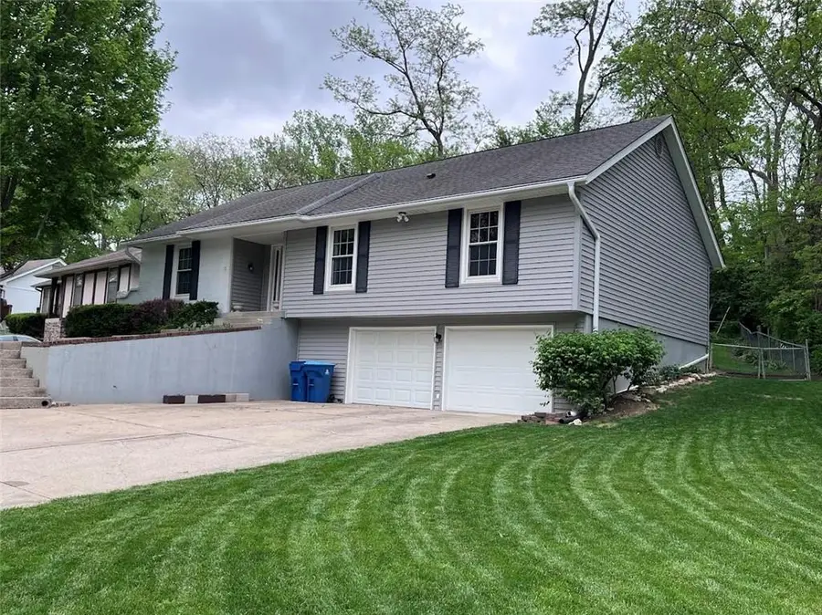 725 Laurel Avenue, Liberty, MO 64068 - #3