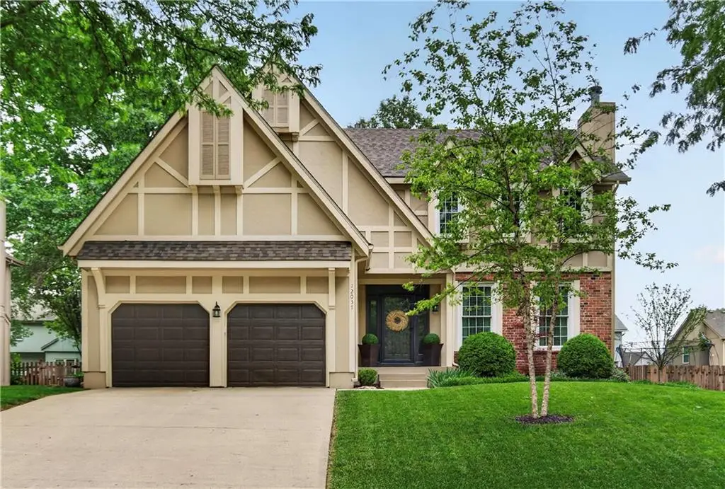 12037 S Hallet Street, Olathe, KS 66062 - #1