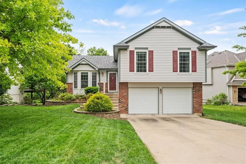 9411 W 47th Terrace, Shawnee, KS 66203 - #1
