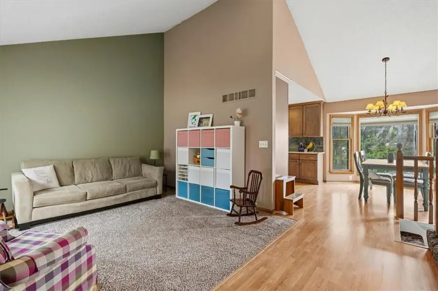 9411 W 47th Terrace, Shawnee, KS 66203 - #2