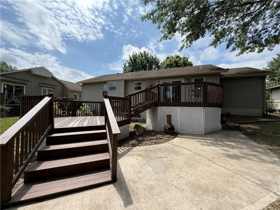 402 W 33rd Street, Higginsville, MO 64037 - #2