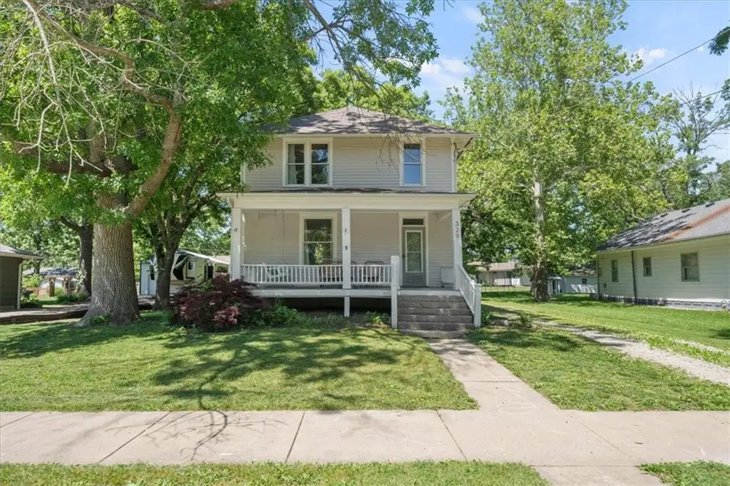 329 W 3rd Street, Wellsville, KS 66092 - #1