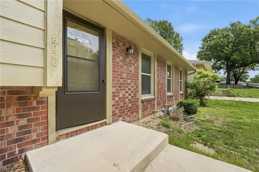 8026 Cleveland Avenue, Kansas City, KS 66109 - #2