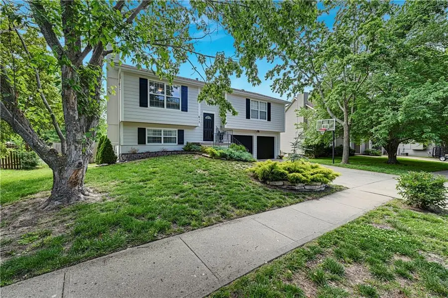 617 N Cedar Street, Gardner, KS 66030 - #3