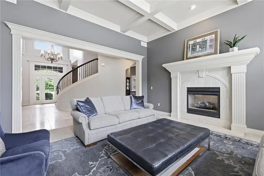14603 Sherwood Street, Leawood, KS 66224 - #3