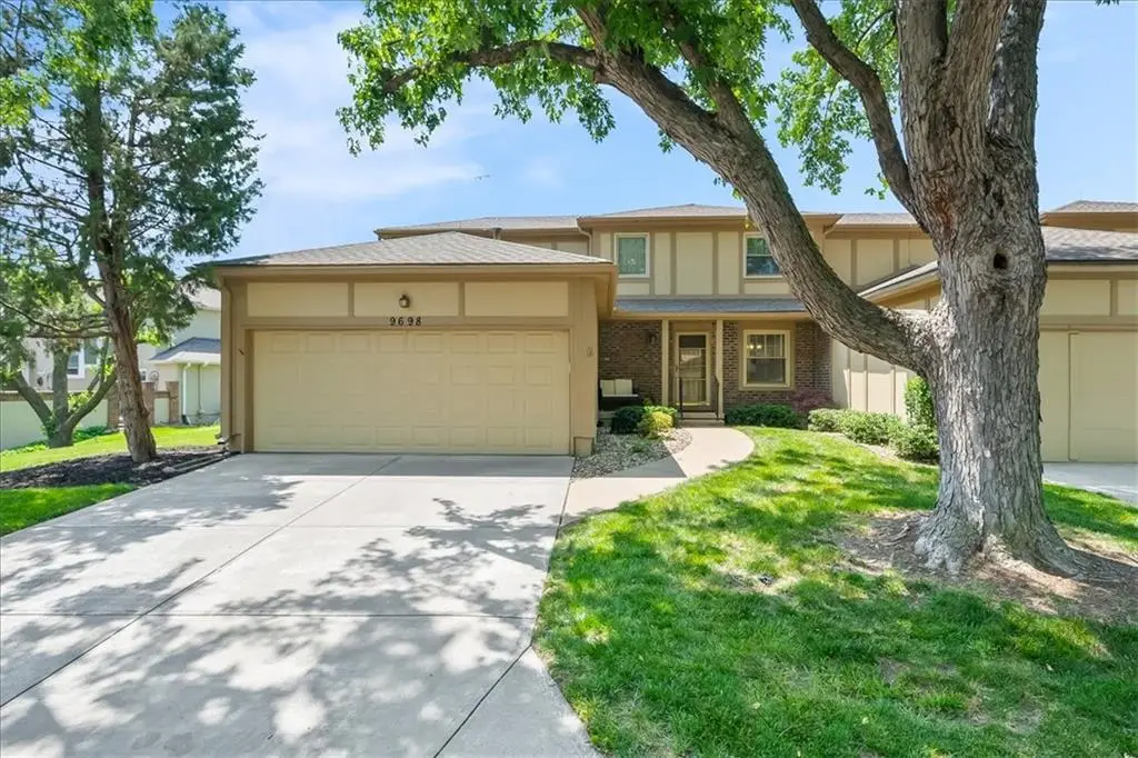 9698 Oakshire Street, Overland Park, KS 66214 - #1