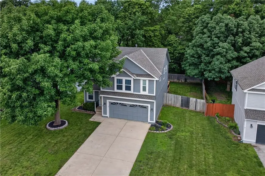 7418 W 152nd Street, Overland Park, KS 66223 - #3