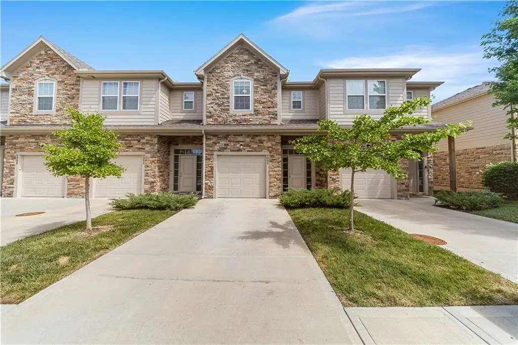 9950 W 87th Terrace, Overland Park, KS 66212 - #1