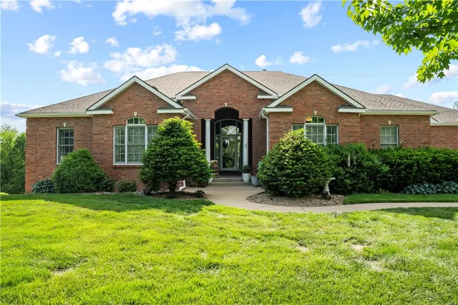 19704 Red Oak Boulevard, Saint Joseph, MO 64505 - #2