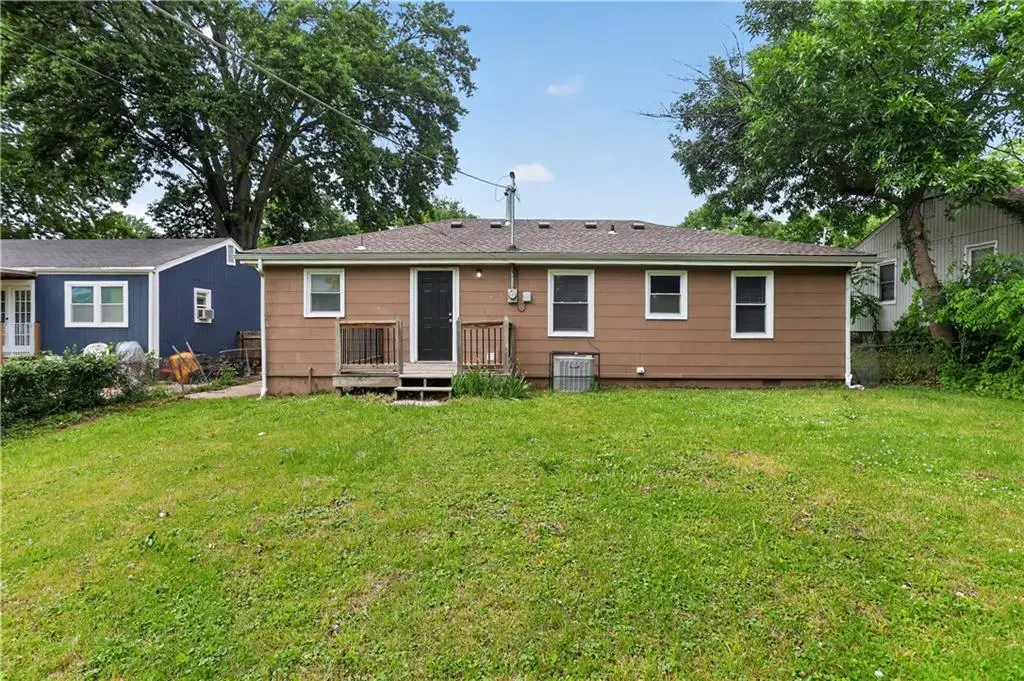 6129 Georgia Avenue, Kansas City, KS 66104 - #1