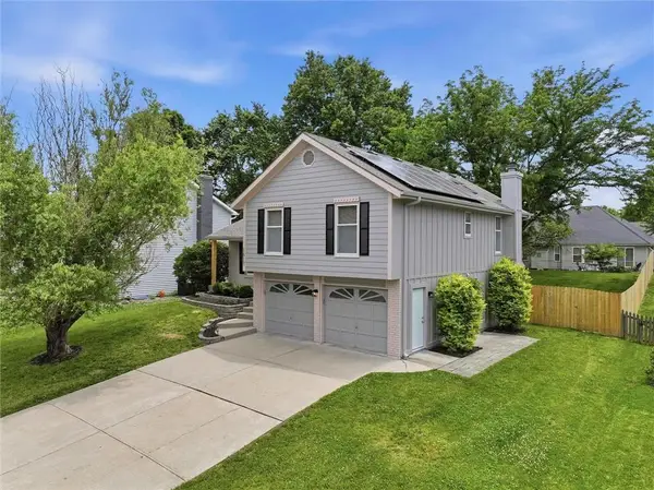 1617 Welleslay Lane, Liberty, MO 64068