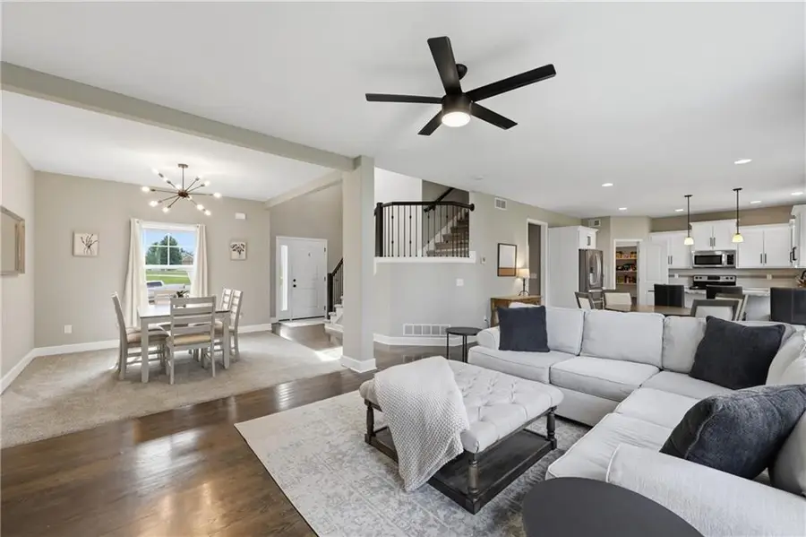 1273 SW Nagona Lane, Lees Summit, MO 64082 - #2