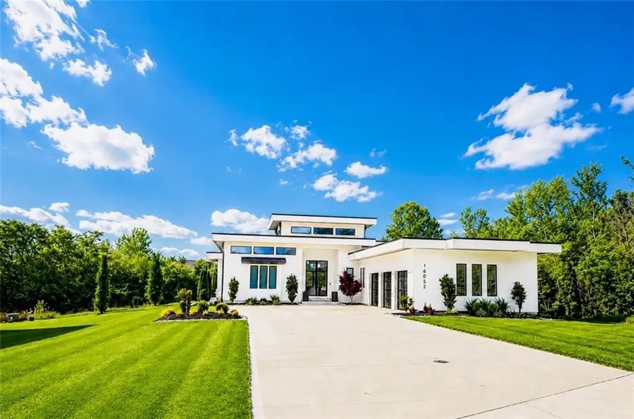 16052 Stearns Street, Overland Park, KS 66221 - #2