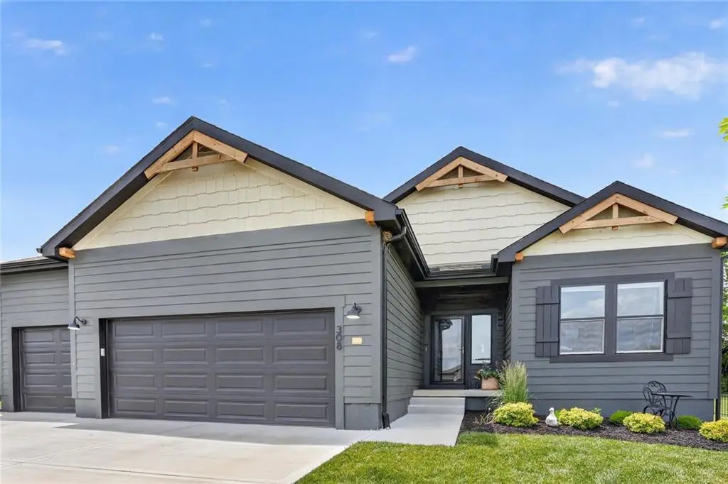 308 Woodview Drive, Raymore, MO 64083 - #1
