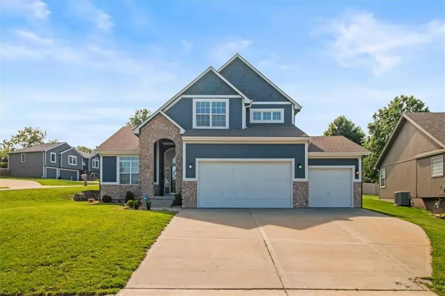 1131 Crimson Lane, Liberty, MO 64068 - #2