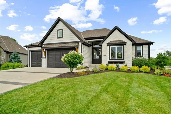 14510 S Parkhill Street, Olathe, KS 66062
