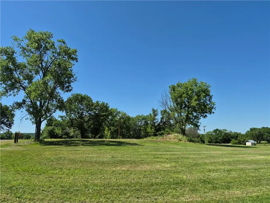 506 Douglas N/a, Longton, KS 67352 - #2