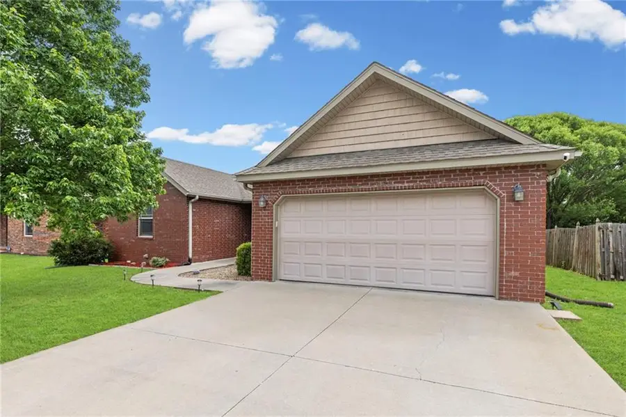 21811 Lombardo Lane, Peculiar, MO 64078 - #2