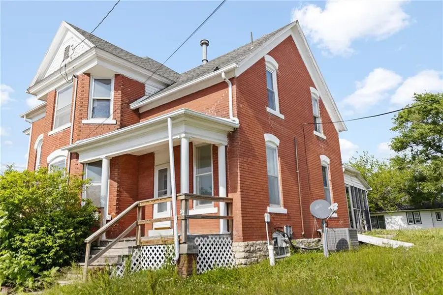 302 E 4th Street, Milan, MO 63556 - #2