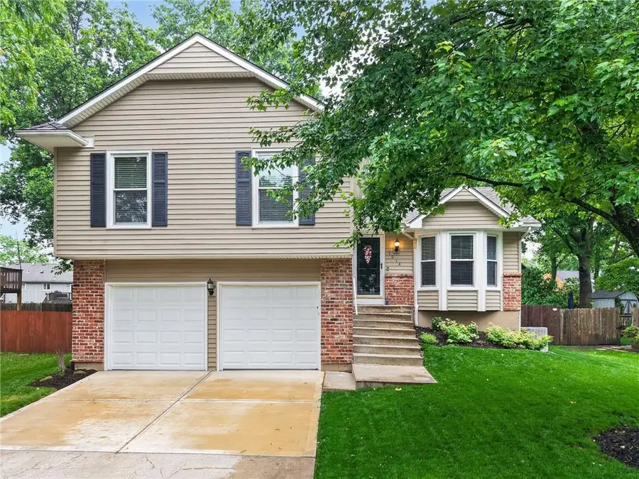1014 N Church Street, Olathe, KS 66061 - #2