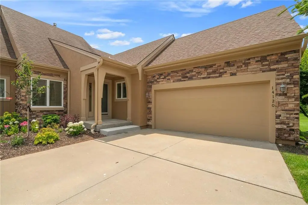 14120 S Summit Street, Olathe, KS 66062 - #1