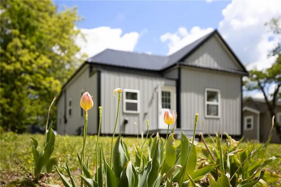 325 E Lake Street, Marceline, MO 63658 - #2