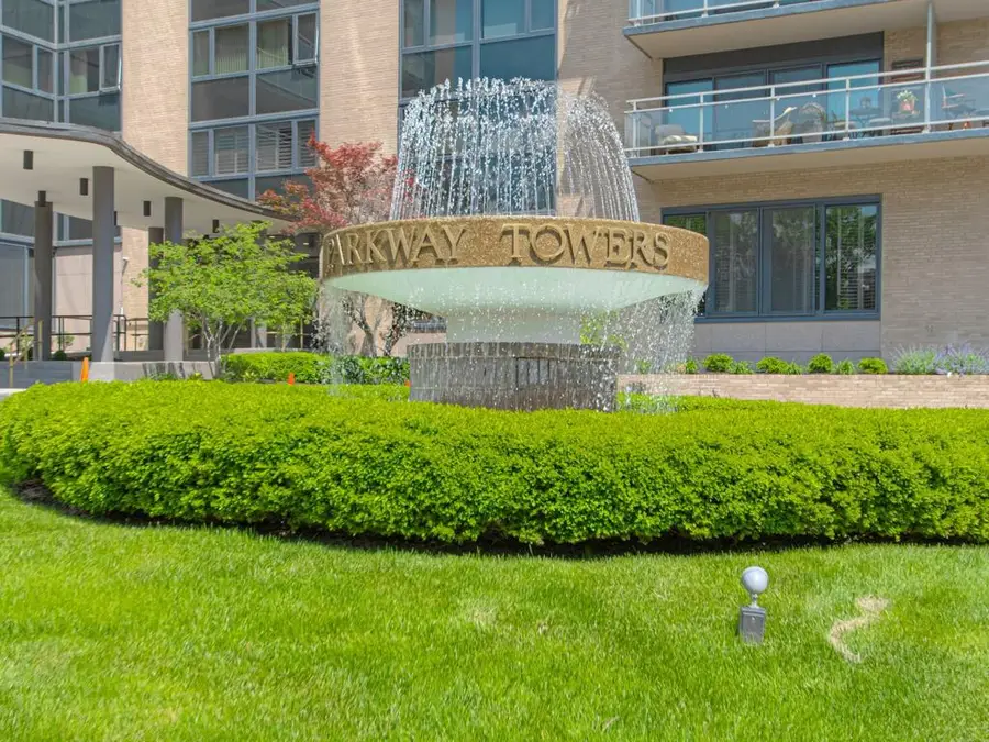 4545 Wornall Road #208, Kansas City, MO 64111 - #3