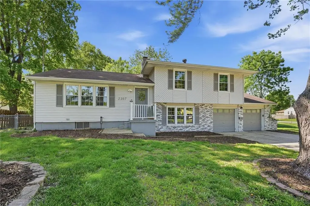 5107 N Highland Avenue, Kansas City, MO 64118 - #1