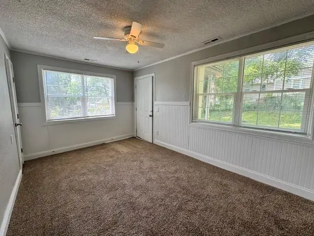 220 Corbin Street, Liberty, MO 64068 - #3