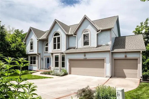 5416 Oakview Street, Shawnee, KS 66216