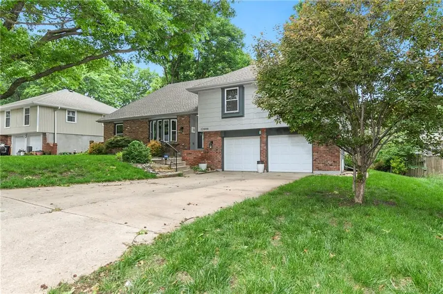 12000 E 62nd Street, Kansas City, MO 64133 - #2