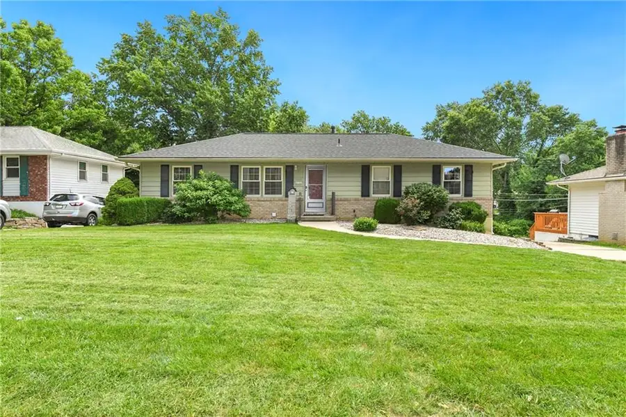 3801 Stonewall Court, Independence, MO 64055 - #3