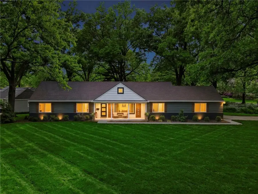 10404 Lee Boulevard, Leawood, KS 66206 - #3